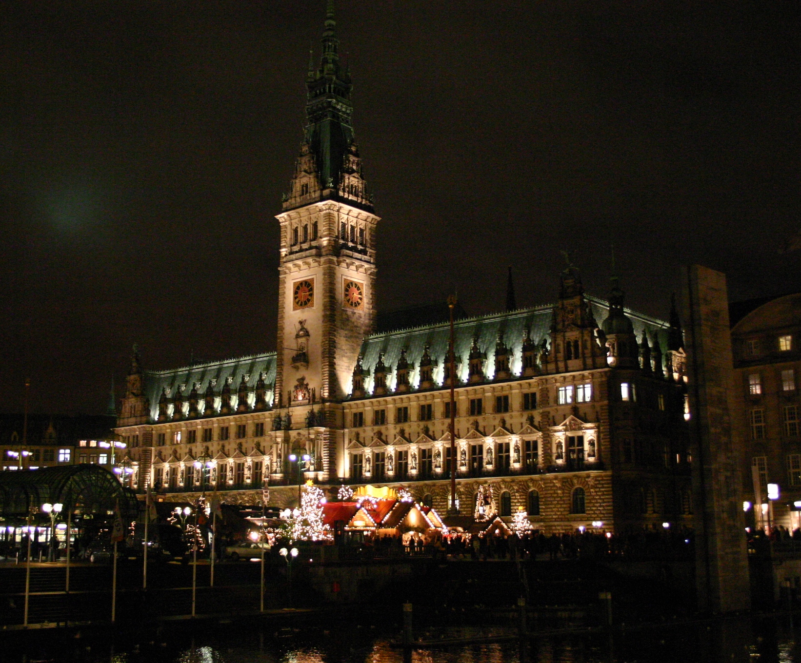 rathaus_hamburg_22_12_2005.jpg